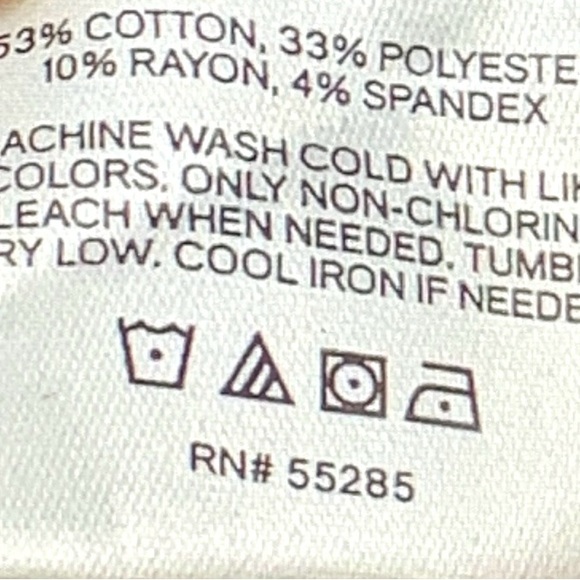 EXPRESS Light Wash High Rise Jeans - Picture 4 of 4